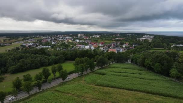 Zdjęcie Drona Miasta Jastrzębia Góra Polska Małe Miasto Pochmurną Pogodę — Wideo stockowe