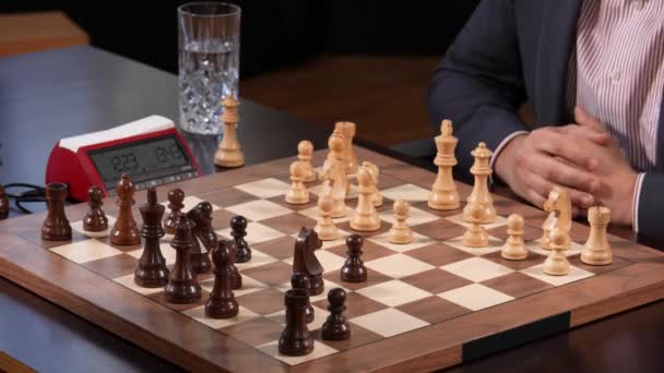 Two Unrecognizable People Play Chess Game One Castling King — Stock Video