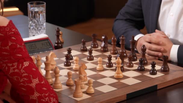 Hands Elegant Woman Man Playing Chess Game Static Shot — Stock Video