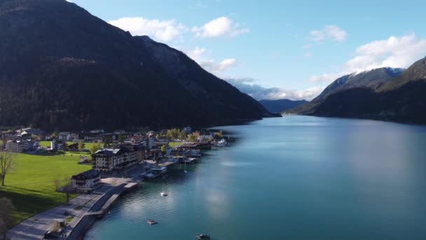 Bölgedeki Avusturya Köyü Pertisau Nun Havadan Görünüşü Alp Dağlarının Kalbinde — Stok video