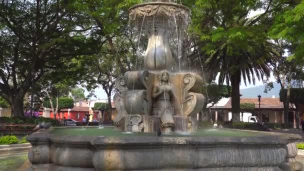 Plan Inclinable Fontaine Dans Parc Central Antigua Labrador — Video