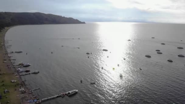 Barcos Recreativos Haz Sol Lago Titicaca Lago Más Alto Del — Vídeos de Stock