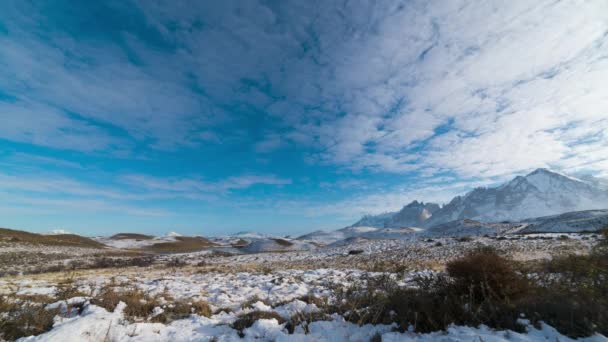 Time Lapse Thin Wispy Rolling Clouds Blue Skies Torres Del — Video