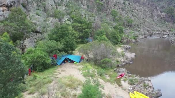 Camping Rafting Riverside Cañón Deddick Valley Aus — Vídeo de stock