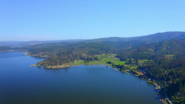 Vichuquen Λίμνη Curico Maule Περιοχή Ταξιδεύουν Μέσω Chile Drone Πυροβόλησε — Αρχείο Βίντεο