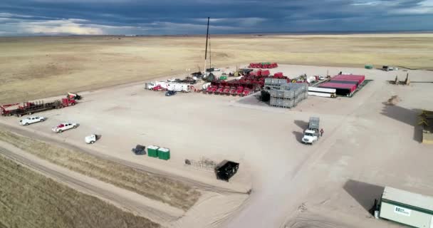 Hydraulic Fracturing Operations Plains Eastern Colorado 2021 Drone Flight — Stock Video