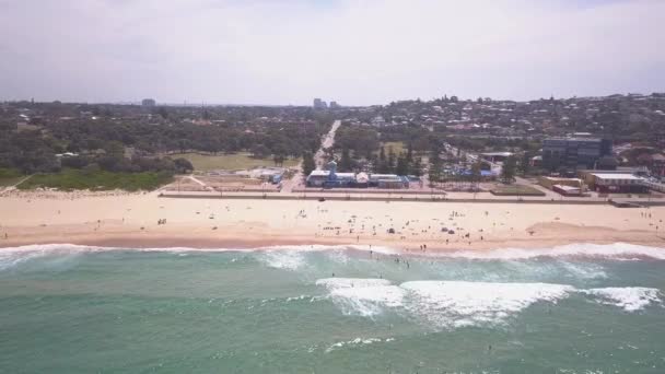 Lanzamiento Drones Aéreos Panorámicos Laterales Sobre Maroubra Beach Sydney Nueva — Vídeo de stock