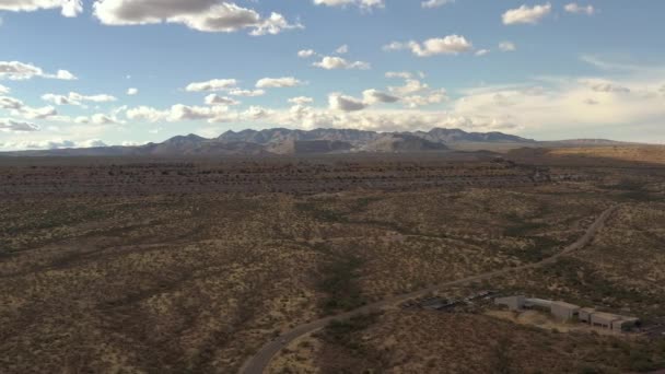 Desierto Sonorense Green Valley Arizona Avance Aéreo Con Centro Artes — Vídeos de Stock