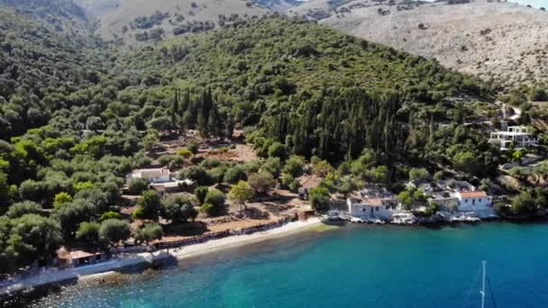 Forêt Luxuriante Agia Sofia Beach Grèce Plan Aérien — Video