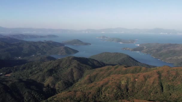 Vorwärts Fahrende Drohne Schoss Einem Sonnigen Tag Hong Kong Geographic — Stockvideo