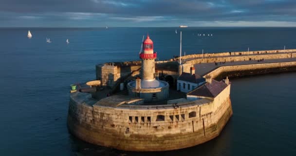 Laoghaire Harbour Dublin Ireland December 2021 Drone Orbits East Pier — Stock Video