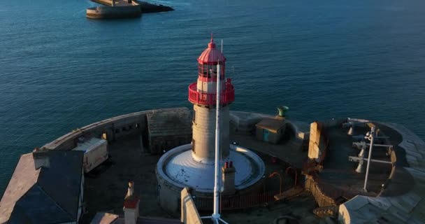 Laoghaire Harbour Dublín Irlanda Diciembre 2021 Drone Orbita Faro East — Vídeos de Stock