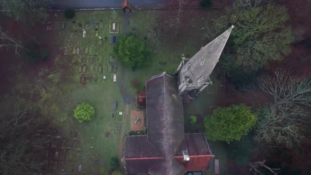 Overhead High Beach Church Epping Forest Essex Aufsteigende Drohne Ansicht — Stockvideo