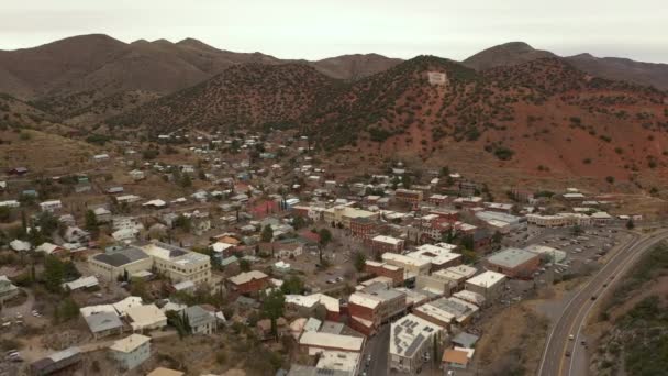 Bisbee Arizona Usa Dron Powietrzny Widok Domów Autostrady — Wideo stockowe