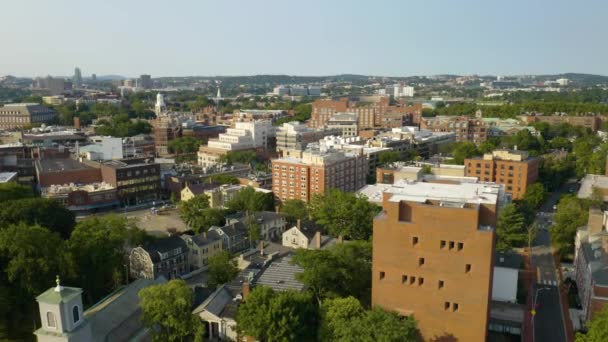 Vacker Antenn Utsikt Över Cambridge Massachusetts Sommardagen — Stockvideo