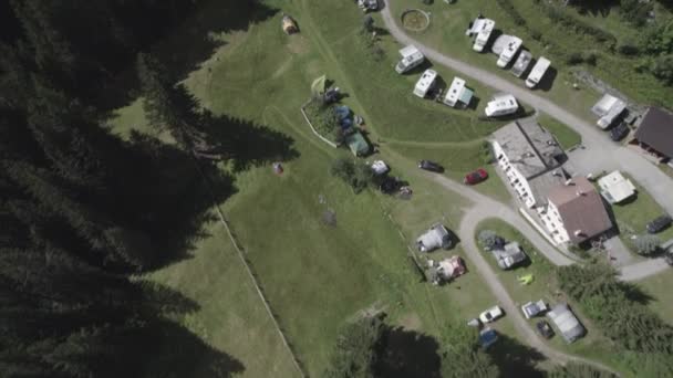 Vídeo Com Drone Avanço Plano Frontal Zênite Sobre Caping Horizonte — Vídeo de Stock