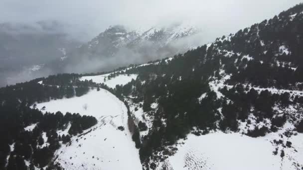 Krásná Vzdušná Krajina Zasněžených Hor Pyrenejích — Stock video