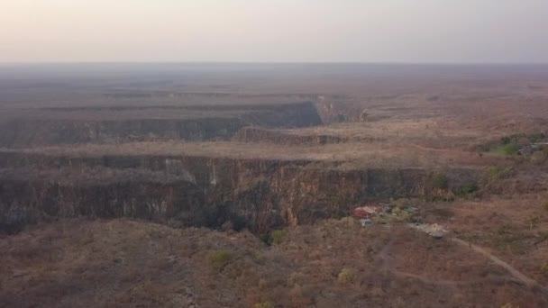 Zambia Aérea Swing Sobre Gorge Con Río Zambezi Muy Abajo — Vídeos de Stock