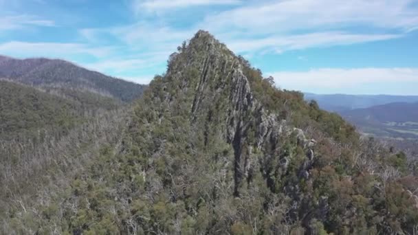 Moscas Aéreas Para Ponta Faca Cume Cume Sugarloaf Pico Austrália — Vídeo de Stock