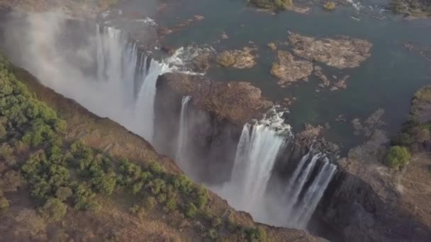 Dramatische Victoria Falls Beroemde Afrikaanse Waterval Gezien Van Bovenaf — Stockvideo