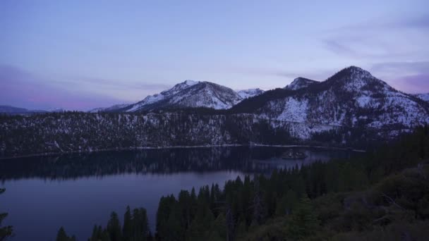 Beautiful Footage Lake Tahoe Dusk Just Sunset Gorgeous Purple Skies — Stock Video