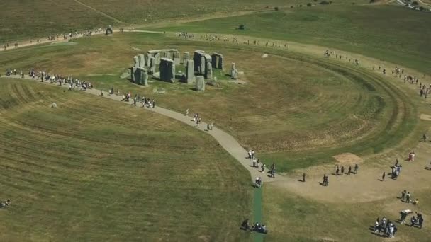 Neolit Stonehenge Emlékmű Egy Hatalmas Turisztikai Felhívni Wiltshire Egyesült Királyság — Stock videók