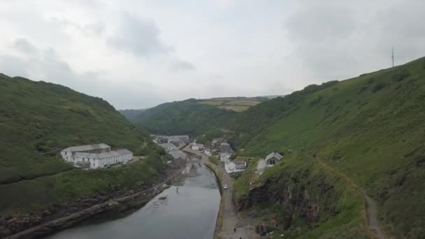 Cornwall Ngiltere Nin Kuzey Kıyısındaki Valency Nehir Koyu Nda Alçak — Stok video