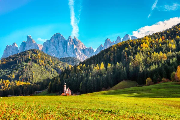 Captivating Scenery Dolomites John Ranui Chapel Location Santa Maddalena Village — Stock Photo, Image