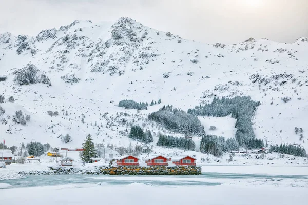 Astonishing Winter Scenery Traditional Norwegian Red Wooden Houses Shore Rolvsfjord — Stock Photo, Image