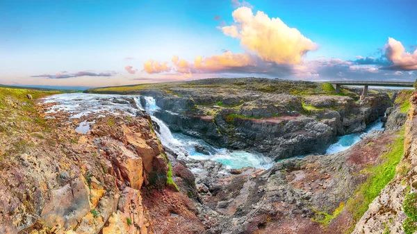 Дивовижний Вид Водоспад Колуфоссар Заході Сонця Популярне Туристичне Місце Ісландії — стокове фото
