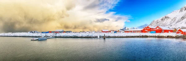 Prachtig Panoramisch Uitzicht Het Kleine Vissersdorpje Ramberg Bij Zonsopgang Reisbestemming — Stockfoto