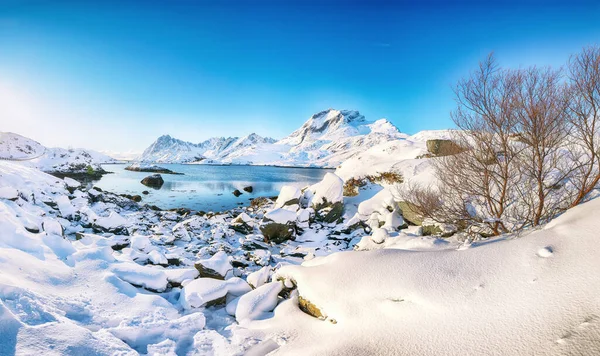 Fabulosa Vista Inverno Estreito Sundstraumen Que Separa Ilhas Moskenesoya Flakstadoya — Fotografia de Stock