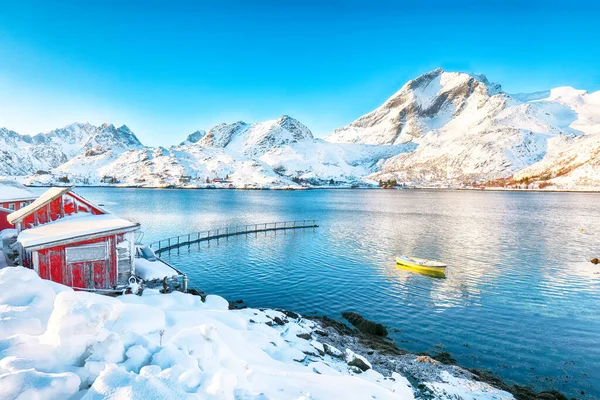 Impressionante Vista Invernale Del Villaggio Pescatori Sullo Stretto Sundstraumen Che — Foto Stock