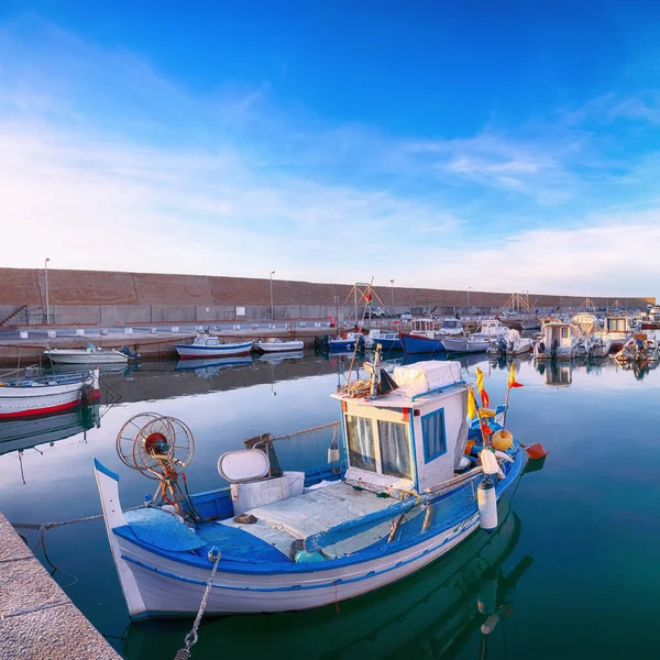 Barcos Pesqueros Puerto Castelsardo Paisaje Marino Mediterráneo Ubicación Castelsardo Provincia —  Fotos de Stock