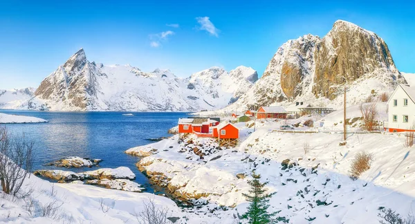 토레스 풍경은 배경으로 로포텐의 인기있는 관광지이다 Hamnoy Moskenesoya Lofoten 노르웨이 — 스톡 사진
