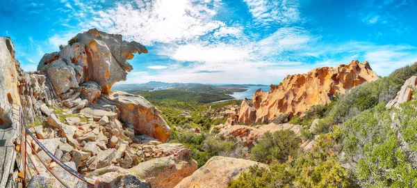 Underbar Utsikt Över Populära Resmål Bear Rock Roccia Dellorso Capo — Stockfoto