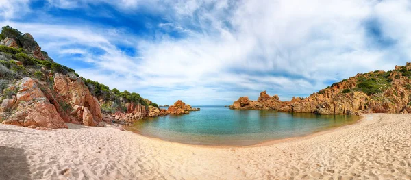 科斯塔帕拉蒂索度假胜地的李哥西海滩风景美极了 地中海的风景如画的海景 Costa Paradiso Province Sassari Sardinia Italy Europe — 图库照片