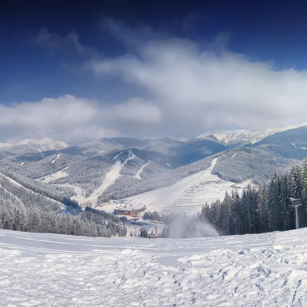 Mountain slope at winter time — Stock Photo, Image