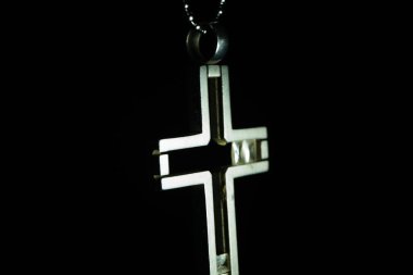 Metalik Gümüş ve Kara Duvar Kağıdı, Metalik Gümüş Zincir, Gümüş Siyah Arkaplan, Gümüş Siyah Mücevher .