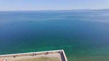 Adriyatik Denizi kıyısındaki Piran kentinin havadan ve panoramik manzarası, Slovenya