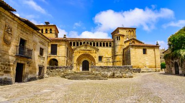 Santa Juliana kolej kilisesi, Santillana del Mar ortaçağ kilisesi, Cantabria