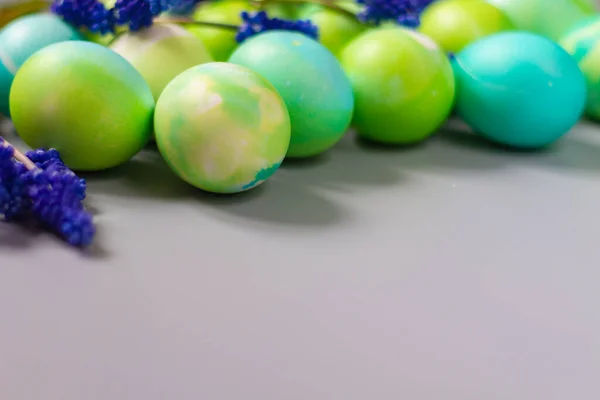 Easter Background Green Blue Eggs Harmony Natural Shades Flowers — Stock Photo, Image