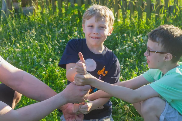 Équipe Joueurs Mis Leurs Mains Ensemble Comme Signe Unité Soutien — Photo