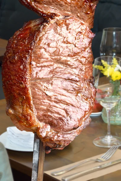 Roast meat on skewer — Stock Photo, Image