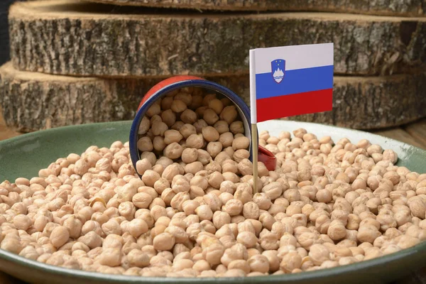 Ceci o Fagioli Garbanzo Con Bandiera Slovenia — Foto Stock