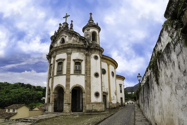 Церковь в стиле барокко - город Оуро-Прето (UNESCO World Herit) — стоковое фото