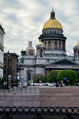 Saint-Petersburg ' a Isaac Katedrali 'nin görünümü