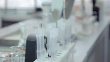 Test tüpleri ile çalışma