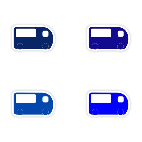 Монтаж реалистичного дизайна наклейки на бумажном автобусе — стоковый вектор