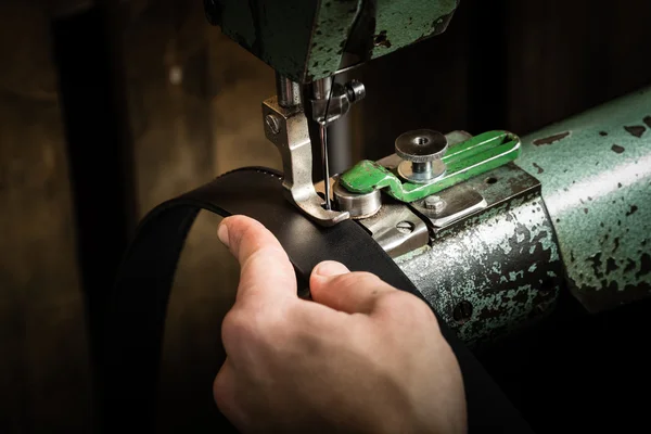 Sewing process of the leather belt